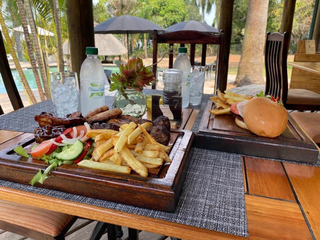 Nabana Lodge Hazyview Eksteriør billede